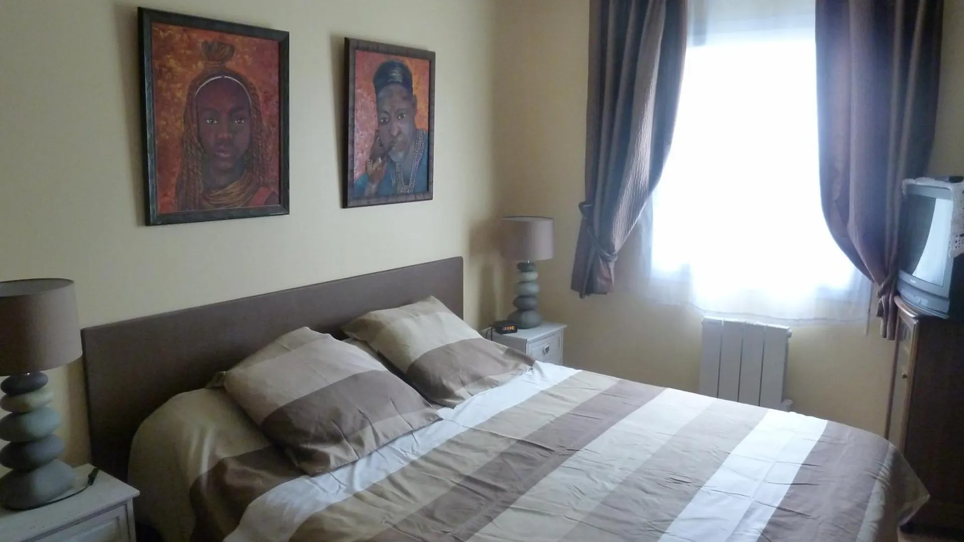 Viala Alain Villa Perros-Guirec 0*,